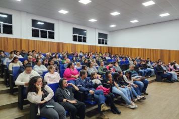 INAUGURAÇÃO DAS POLTRONAS DA CASA DA MÚSICA E APRESENTAÇÃO SEMESTRAL PROJETO GURI